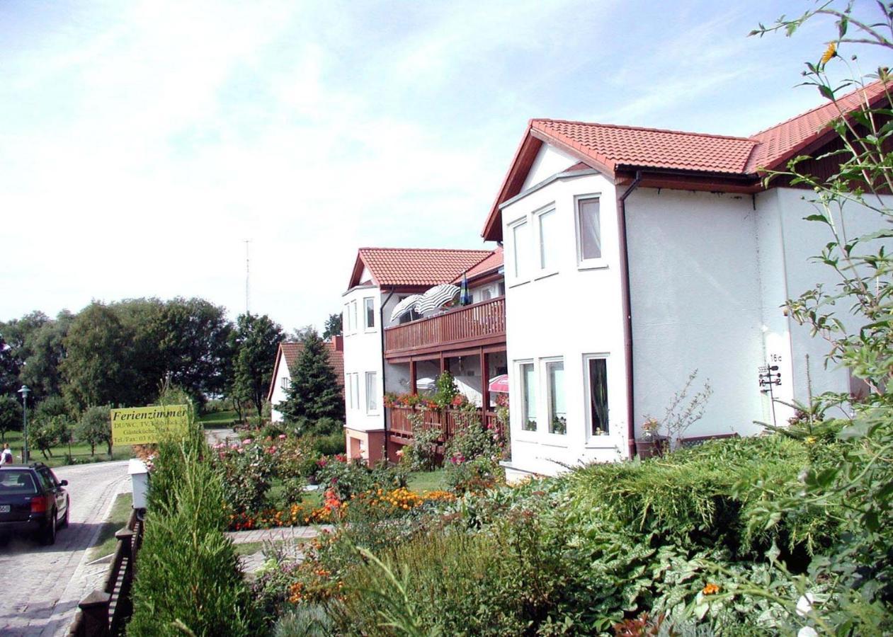 Hotel Haus am Haff Karnin  Exterior foto