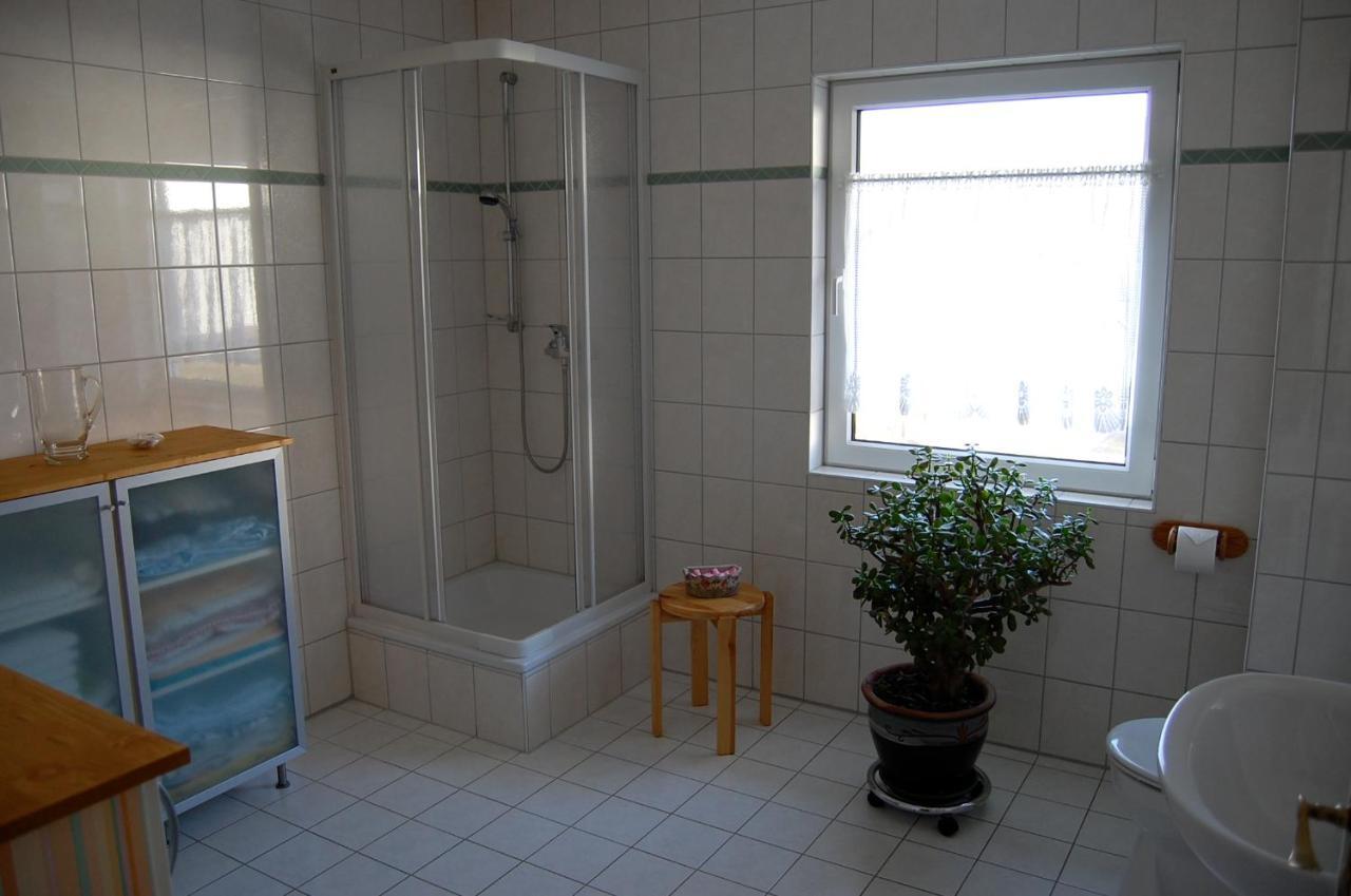 Hotel Haus am Haff Karnin  Zimmer foto
